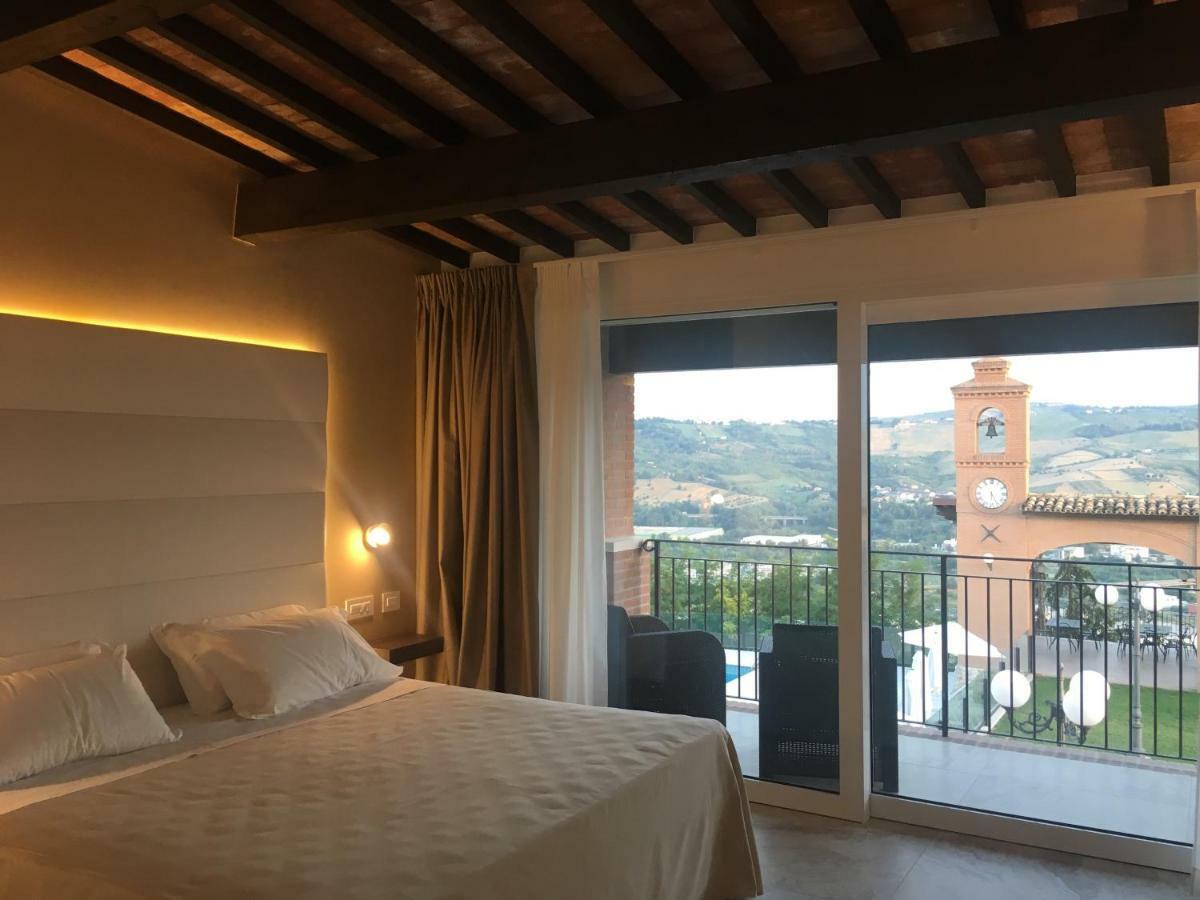 Il Poggio Hotel Ascoli Piceno Luaran gambar